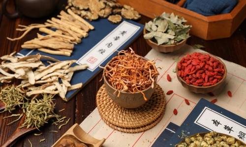 中药黄连的功效与主治-中药黄连粉的价格网中药黄连图片知识网站,分享黄连粉多少钱一克大全